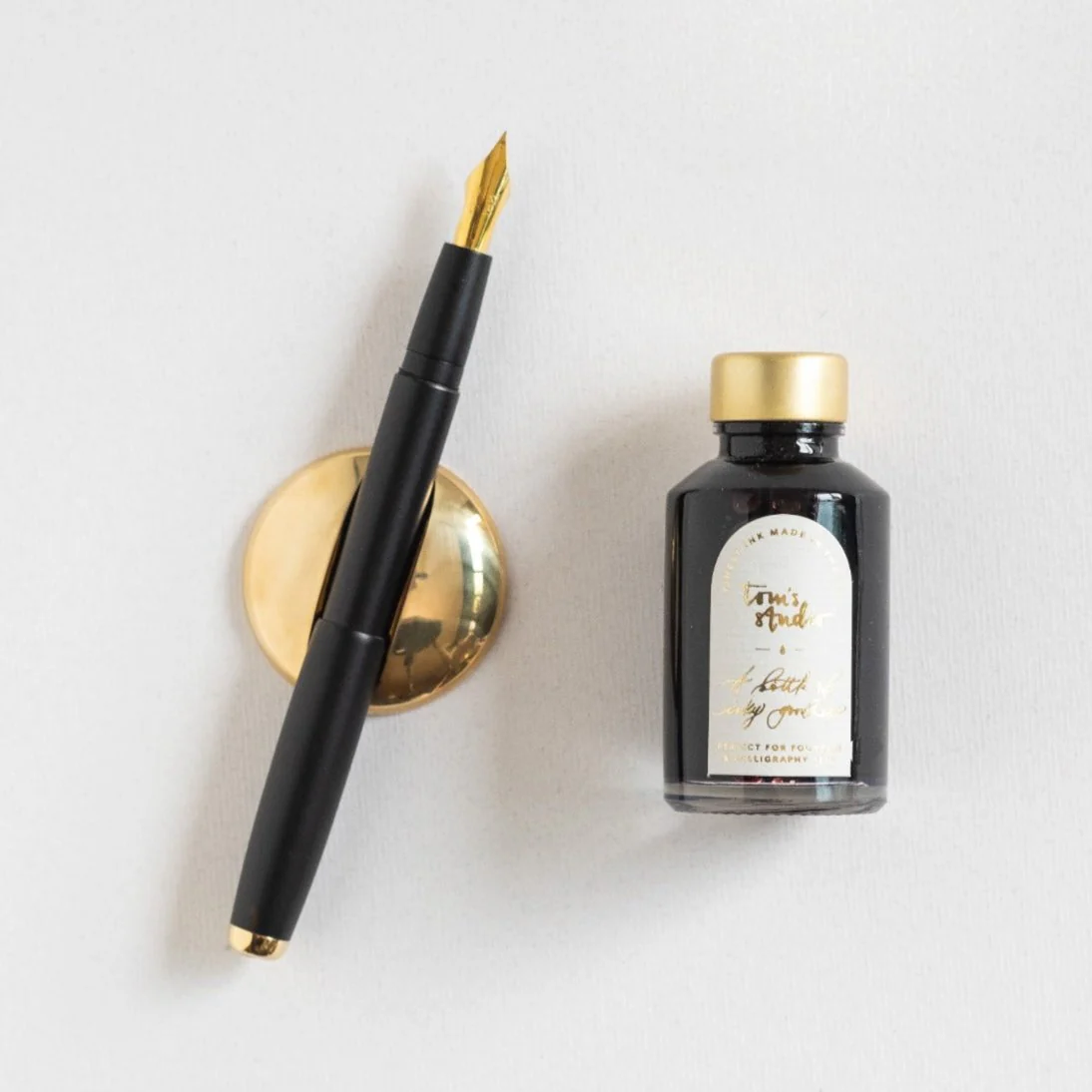 Studio Fountain Pen Gift Set - Image 2